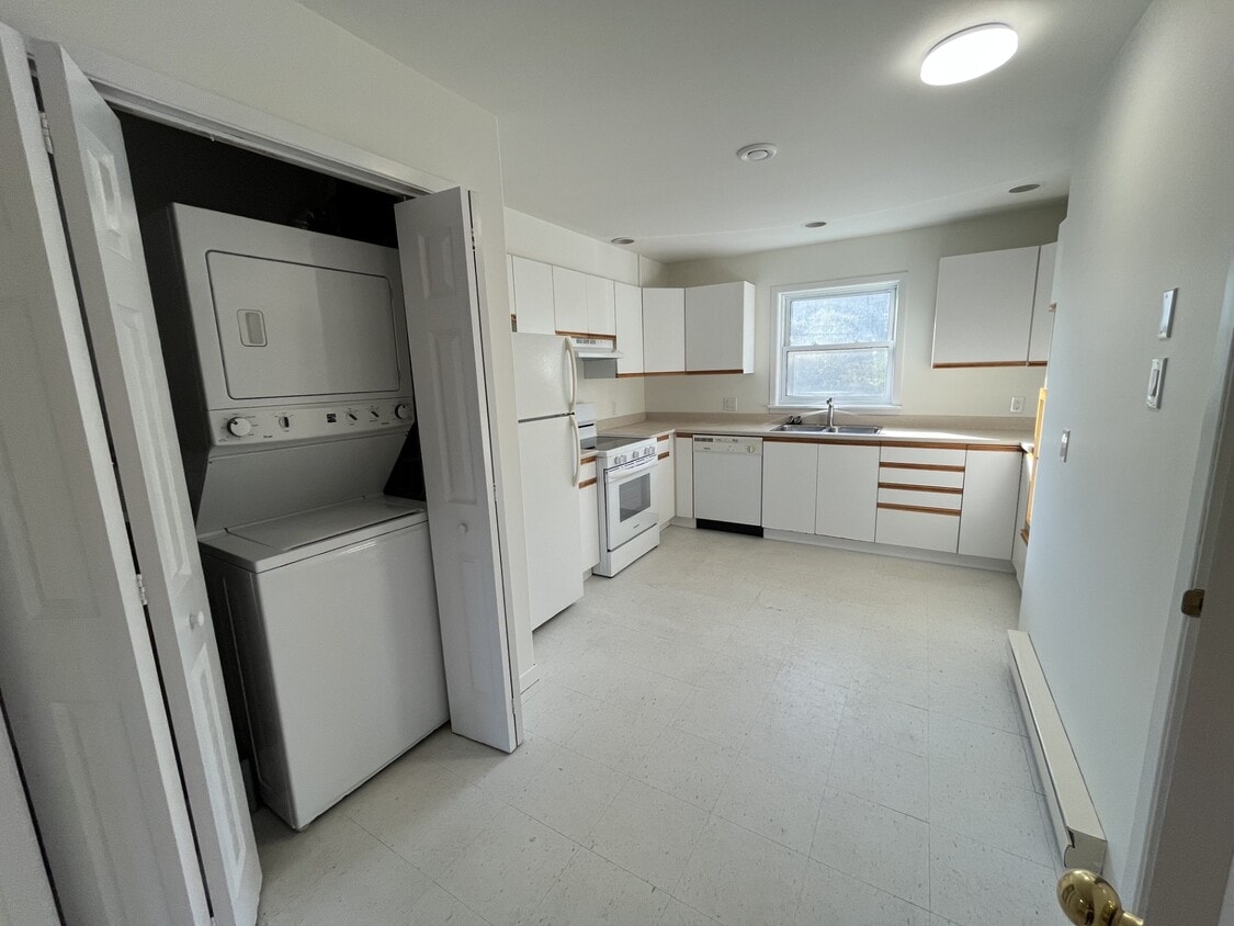 Photo principale - 250 Ellerdale St