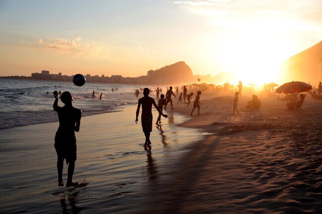 ¡Nuestra comunidad está cerca de varias playas, restaurantes y lugares de interés! - Orange Terrace Apartments