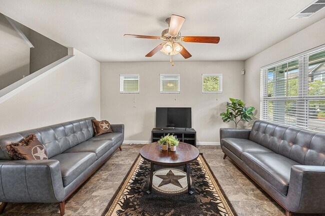 Foto del edificio - 4520 Graceful Ln