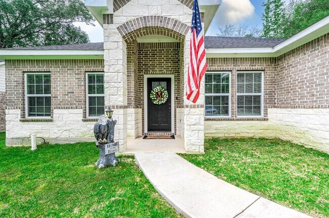 Foto del edificio - 2123 Foley Rd
