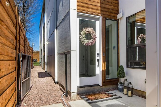 Foto del edificio - 5957 Ross Ave