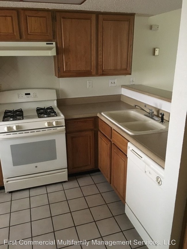 Foto del edificio - 2340 W Newton Ct