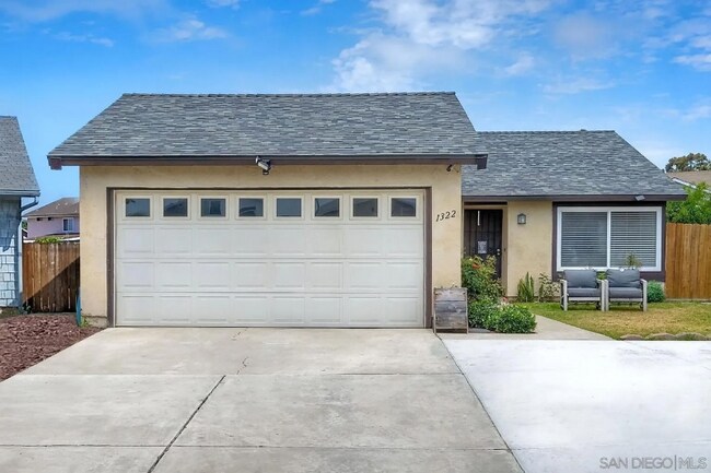 Foto del edificio - 1322 Carnell Ct