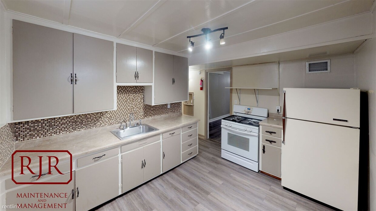 Foto principal - 815 N 3rd St