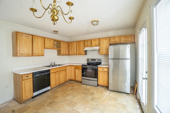 Building Photo - 2232 Violet Bluff Ct
