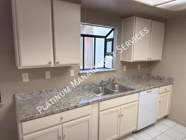 Foto del edificio - 37609 15th St E