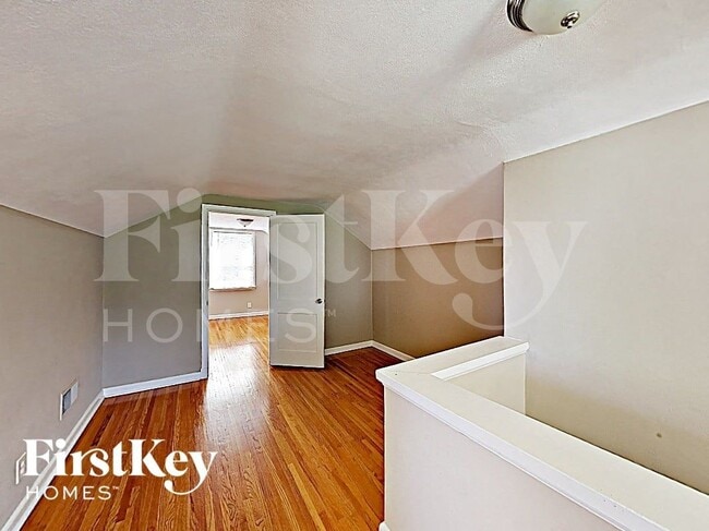 Building Photo - 11251 Old Halls Ferry Rd