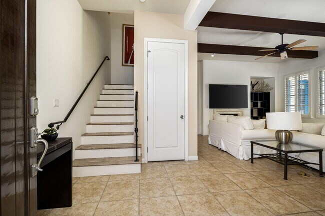 Foto del edificio - 48416 Legacy Dr