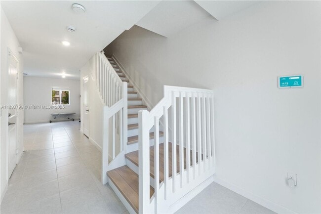 Foto del edificio - 5025 SW 37th St