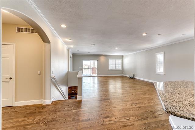 Building Photo - 8105 S Algonquian Cir