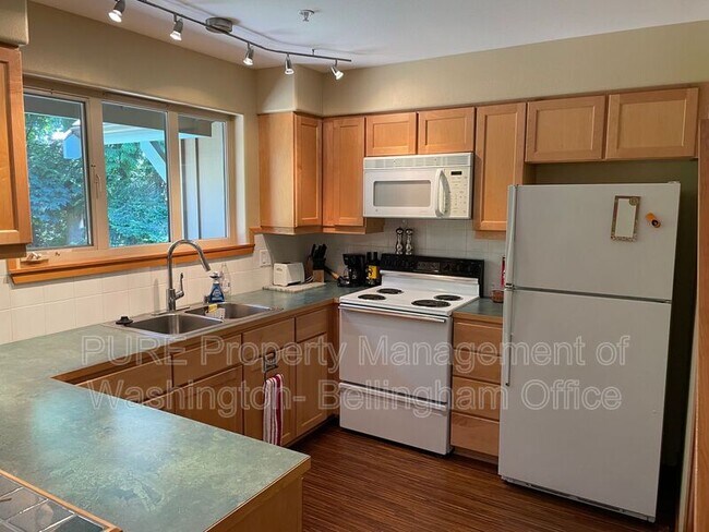Foto del edificio - 5416 Snow Goose Ln