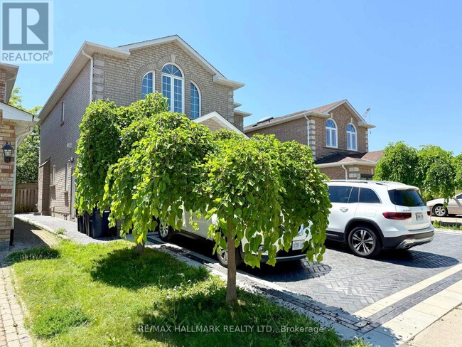 Photo du bâtiment - 63 Chartway Blvd