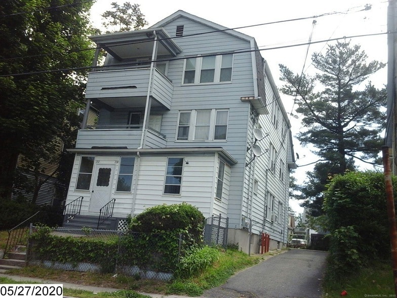 Photo - 230 Enfield St