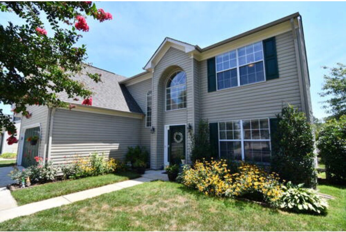 3261 Sacramento Dr, Virginia Beach, VA 23456 House for Rent in