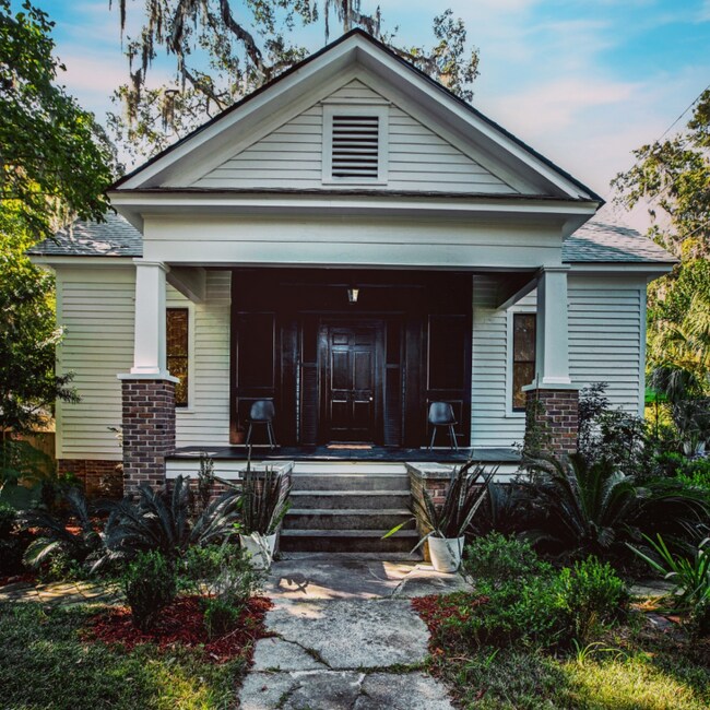 Foto del edificio - 503 E Call St