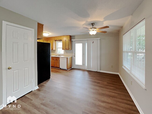 Foto del edificio - 545 Newell St NW