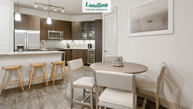 Building Photo - 110 W CityLine Dr