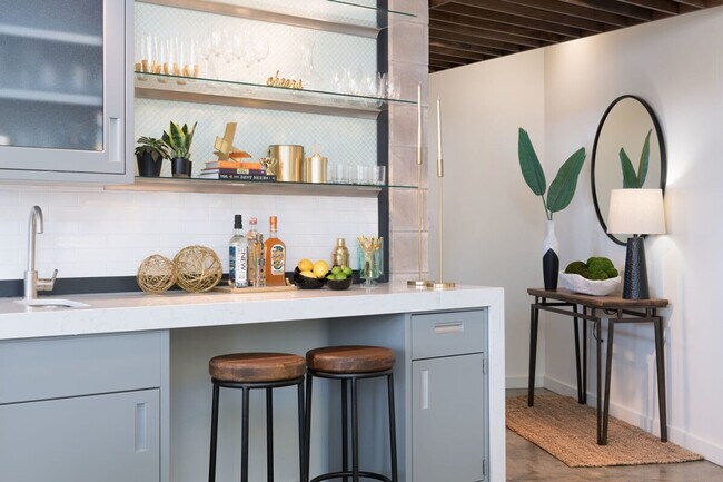 Foto del edificio - 527 St Joseph St