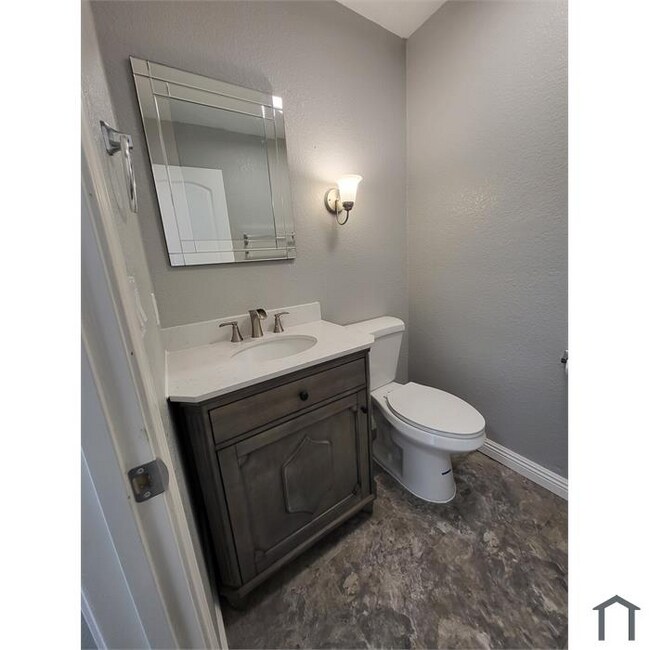 Foto del edificio - 1407 N Broadway