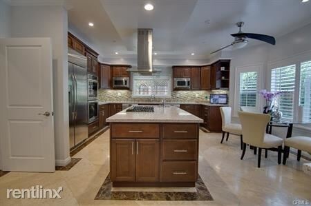 Foto del edificio - 4 br, 5 bath House - 4318 Laurelgrove Ave