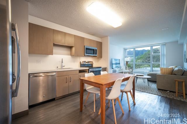 Building Photo - 7000 Hawaii Kai Dr