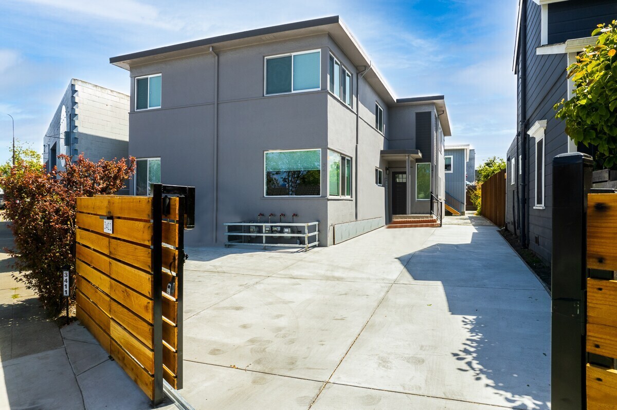 Foto principal - 3411 Adeline St