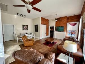 Foto principal - 1028 Reynolds St