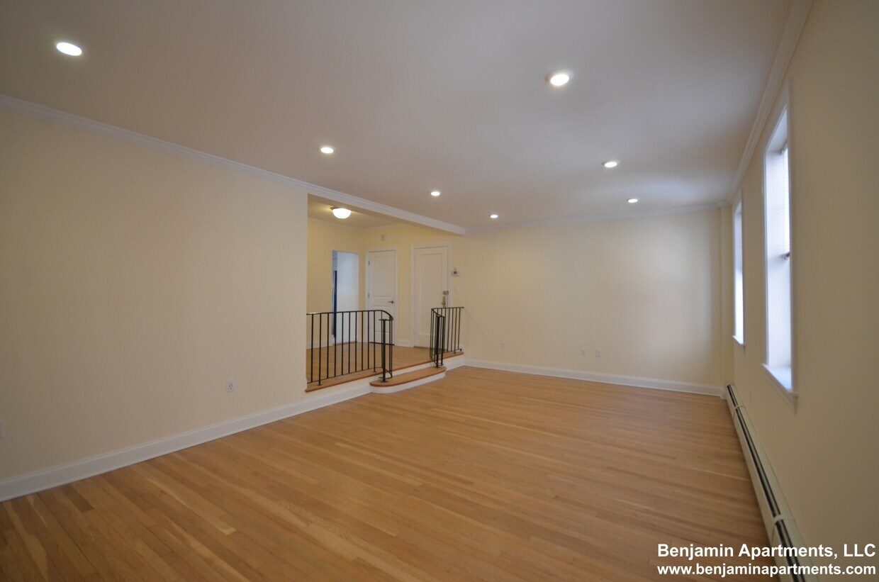 Foto principal - 37 Auburn St