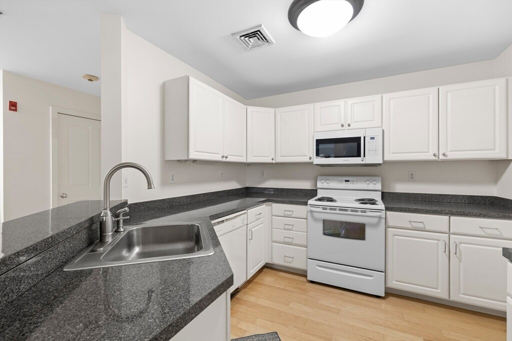 Foto principal - 30 Franklin St