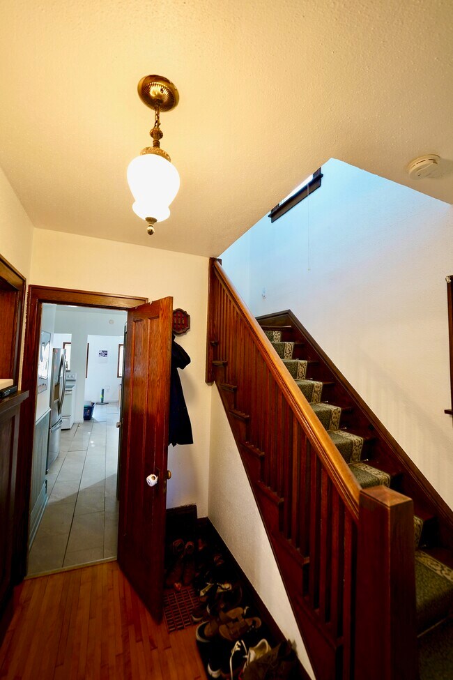 Foto del edificio - 501 2nd Ave NW