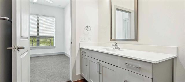 Foto del edificio - 5332 Trinity River Trl