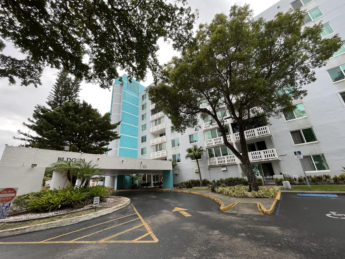 919 Hillcrest Dr, Hollywood, FL 33021 Townhome Rentals in Hollywood