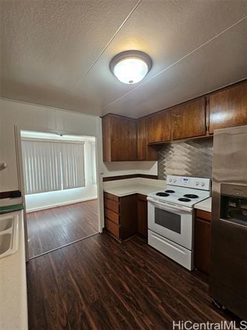 Building Photo - 844 Wahinani St