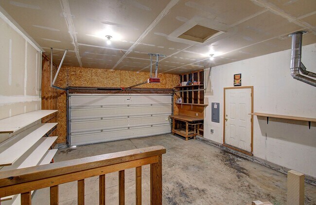 Building Photo - 3bd 2ba Ranch Style Home in North Salmon Creek - Avail Now!