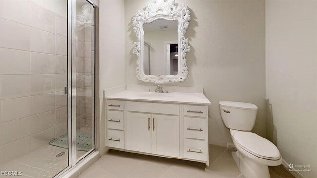 Building Photo - 15375 Grn Acrs Ave