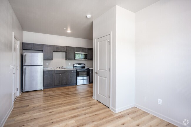 1BR, 1BA - 490SF - Sala de estar - Platform Americus