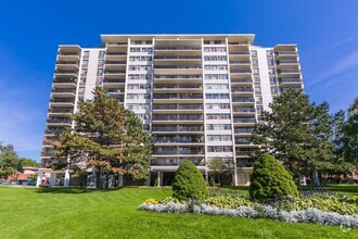 Building Photo - Dixon Apartments