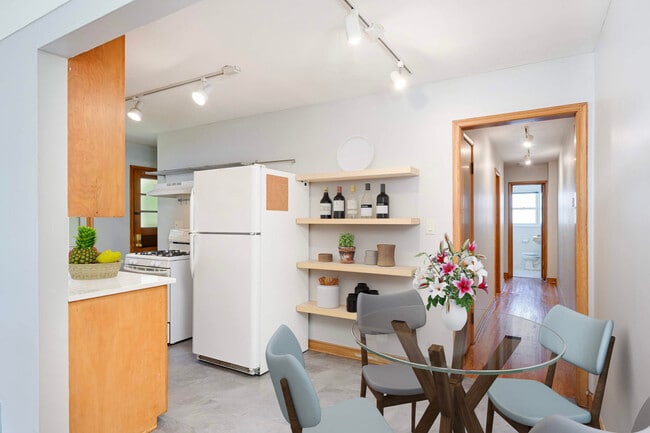 Foto del edificio - 4022 Perry Ave N