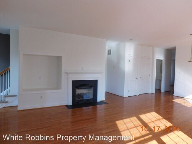 Building Photo - 3 br, 3.5 bath House - 186 Christina Landing