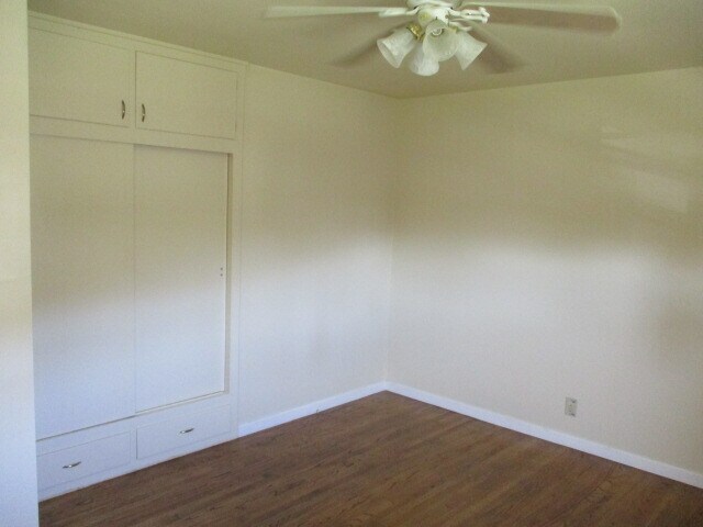 Foto del edificio - 5826 Milton Ave