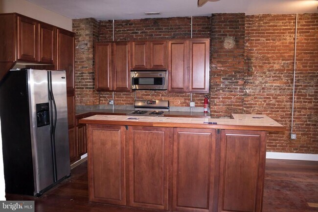 Foto del edificio - 635 N 3rd St