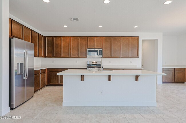 Building Photo - 14792 W Smoketree Dr