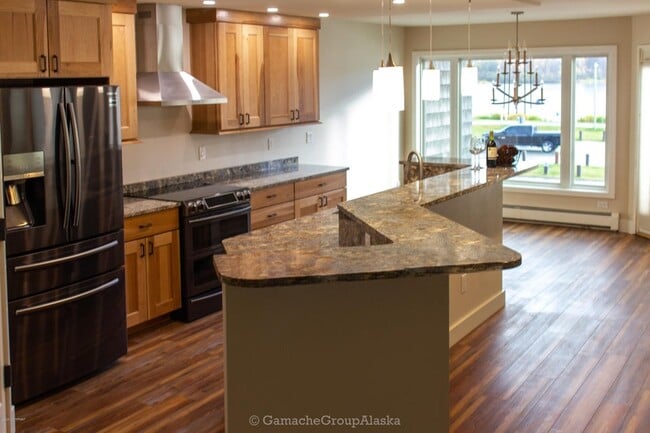 Kitchen - 1825 W 15th Ave