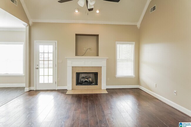 Building Photo - 523 Waterford Cove Cir