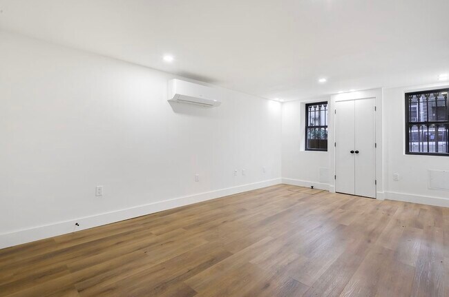 Sala de estar - 71 Weirfield St