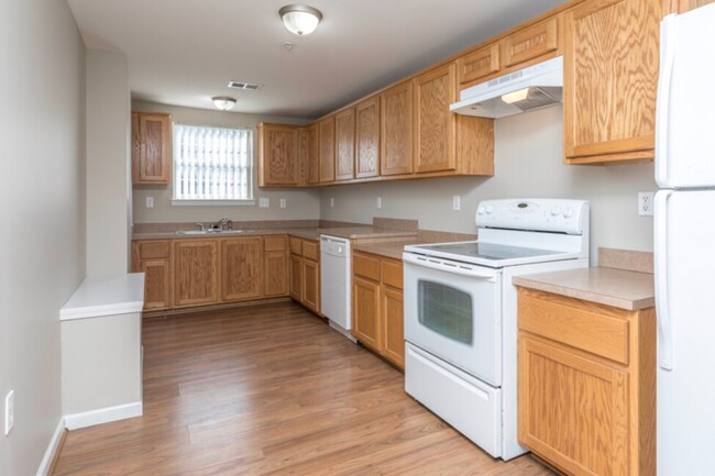 Foto del edificio - 14206 Webster Dr