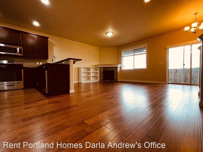 Building Photo - 3 br, 2.5 bath House - 30126 NW Stewart Lane