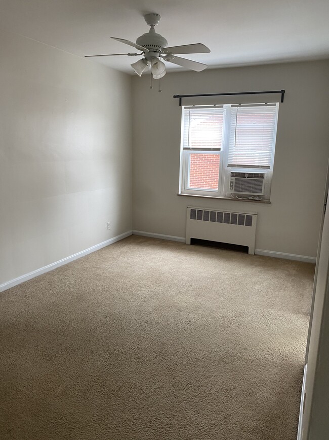 Dining Room - 1619 Saint Anthony Dr