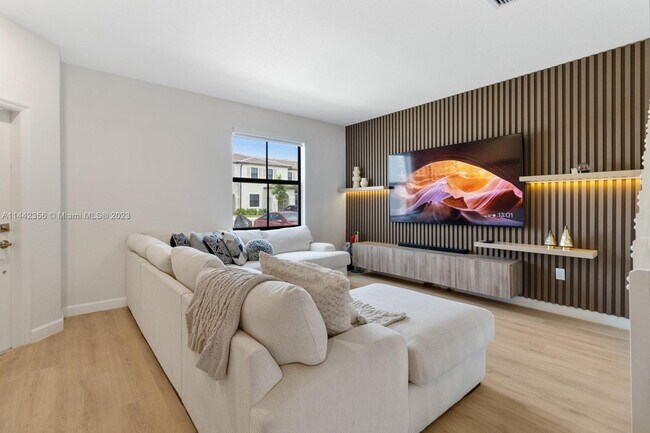 Foto del edificio - 12922 SW 232nd Ln