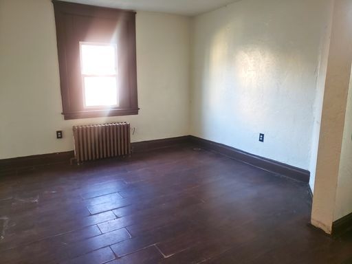Building Photo - 2nd floor apartment in Braddock PA.